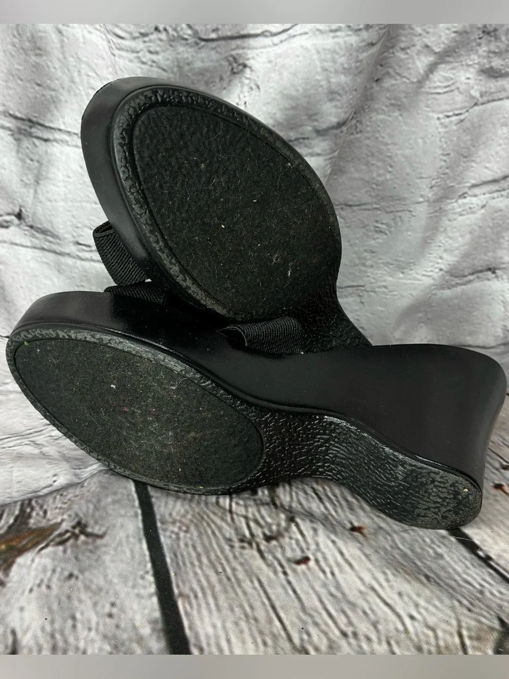 Vtg y2k Candies 90s Grunge Mall Goth Criss Cross Platform Wavy Wedge Sandals 7